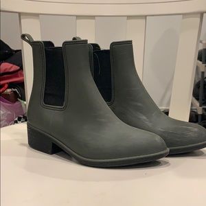 Urban outfitters rain booties